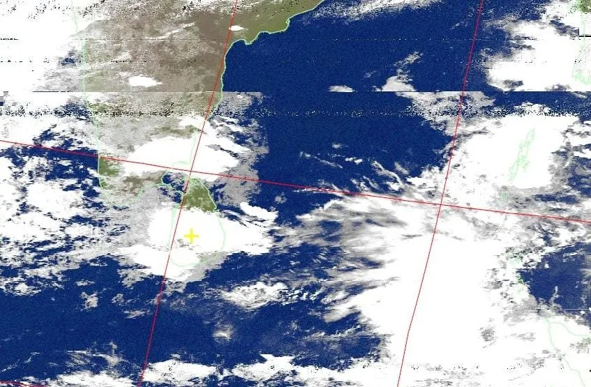 Capturing live images from NOAA weather satellites